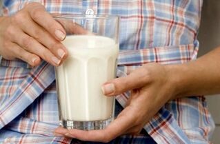 Djevojka gubi težinu na kefiru